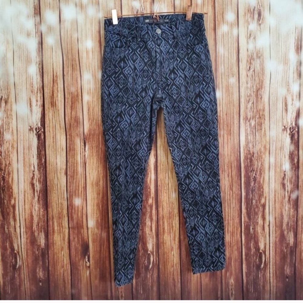 Levi's Jeans Aztec Tribal Print 6/28 Skinny Southwest Printed Denim Ankle Pants